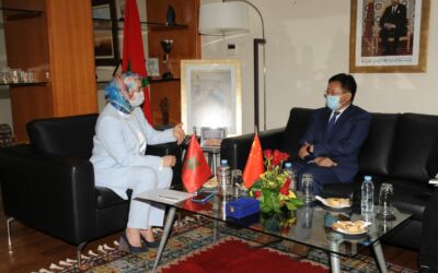 استقبلت السيدة نزهة الوفي الوزيرة المنتدبة المكلفة بالمغاربة المقيمين بالخارج، السيد شانغلين لي (Changlin LI) سفير جمهوريةالصين الشعبية لدى المملكةالمغربية اليوم الجمعة 21 ماي 2021 بمقر الوزارة المنتدبة